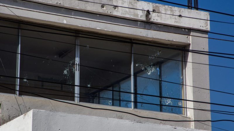 Haití: Policías y periodistas heridos de bala en ataque bandas