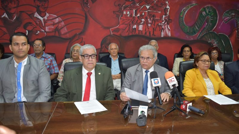 CMD convoca a huelga en hospitales públicos para el miércoles y jueves próximo por 48 horas