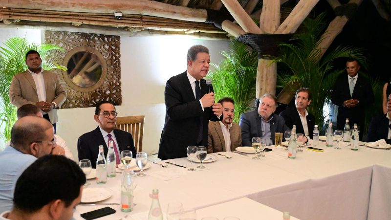 Leonel: “Todos los problemas empiezan a brotar simultáneamente”; la crisis de credibilidad del Gobierno se agrava